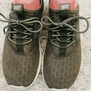 Nike Olive Green Sneakers Size 8